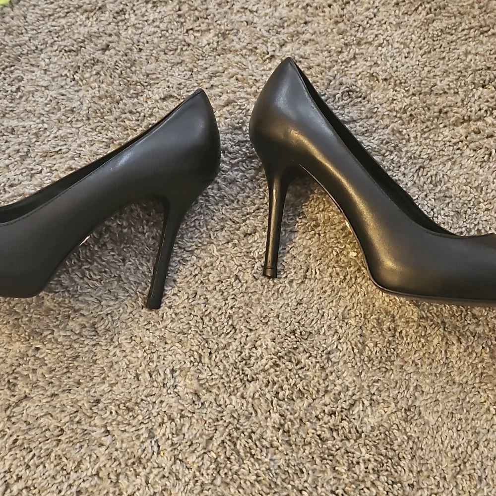 Tory Burch sleek black